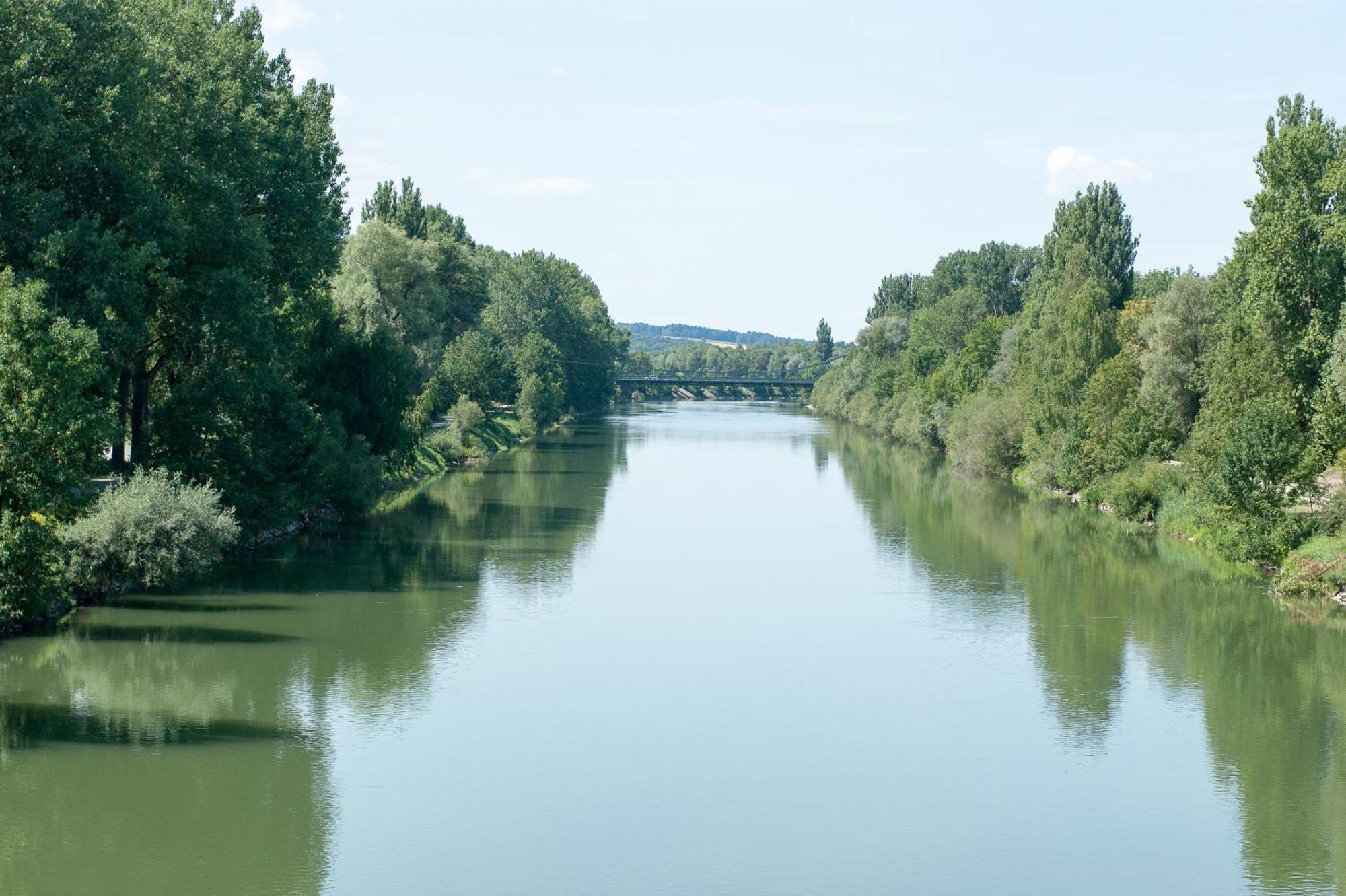 Hotel Isar | 24h/7 Checkin 3*